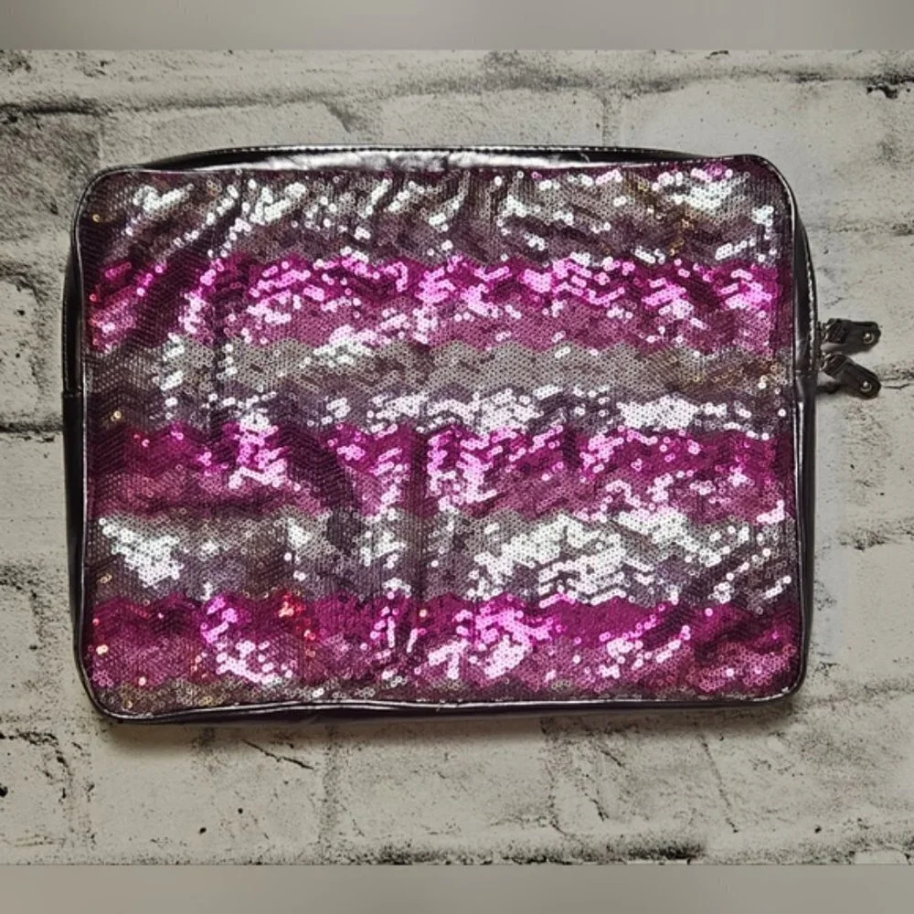 NINE West Computer Laptop Travel Case/Bag. Silver & Pink Sequins